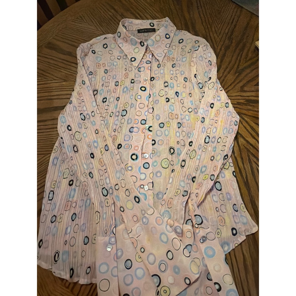 Violet & Claire Pink Multi Circle Print Pleated Button Down Blouse XL